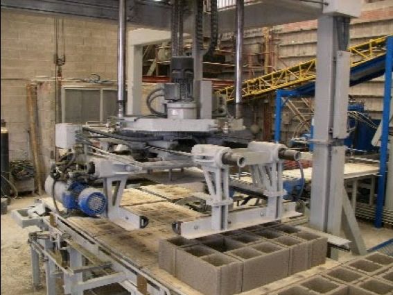 Pallet concrete blocks