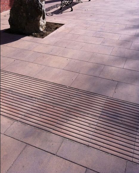 Concrete plates, embossed cobblestone reverse